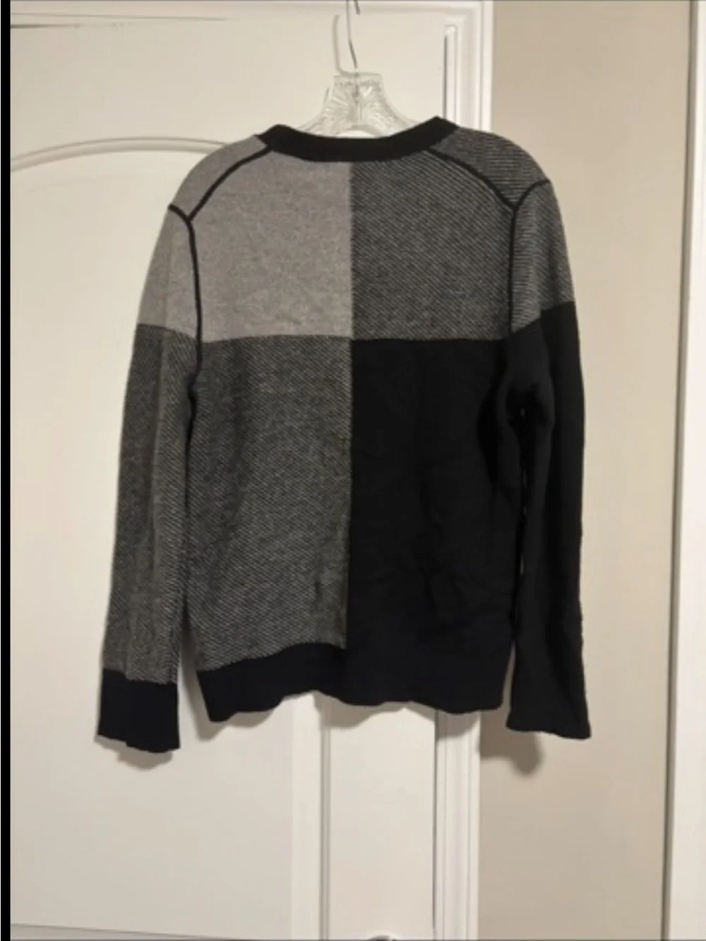 Banana Republic, Men's Two-Tone Gray & Black Crewneck Sweater, Size Small